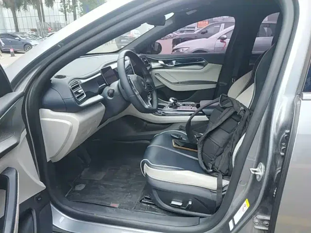 BYD Qin PLUS — Фото автомобиля 14