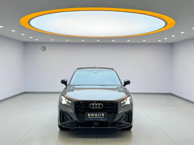 Audi Q2L — Фото автомобиля 2