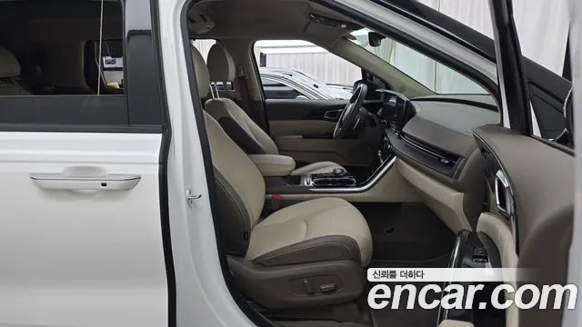 Kia Carnival 4th Gen — Фото автомобиля 11