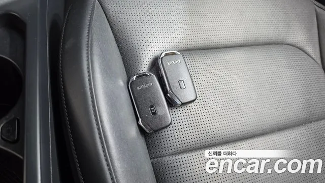 Kia Niro Niro (New) — Фото автомобиля 22