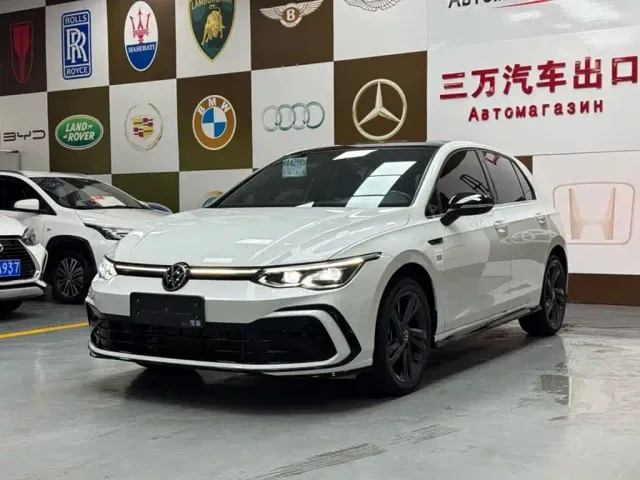 Фотография автомобиля — Volkswagen Golf