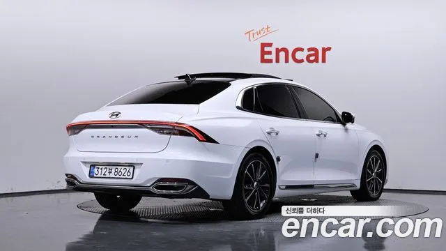 Hyundai Grandeur Grandeur (New) — Фото автомобиля 2