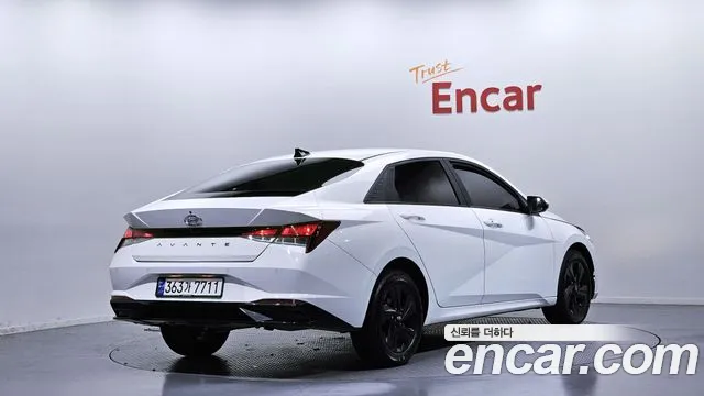 Hyundai AVANTE Avante (CN7) — Фото автомобиля 2