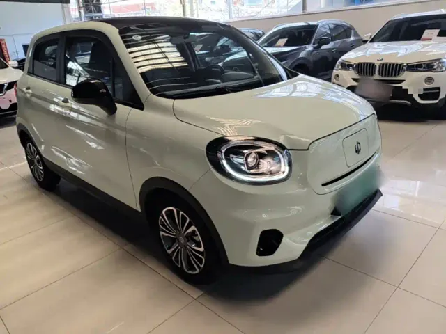 Leapmotor T03 — Фото автомобиля 21