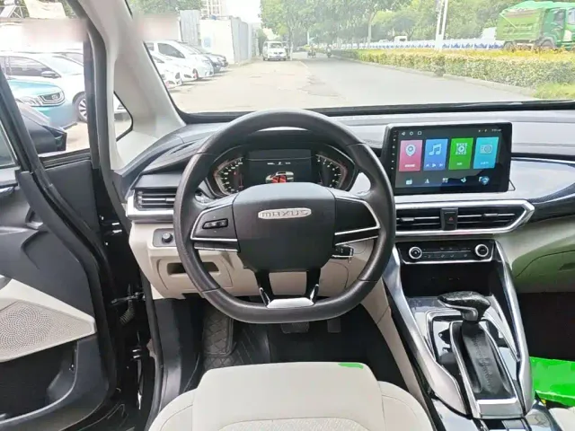 Maxus G50 — Фото автомобиля 10