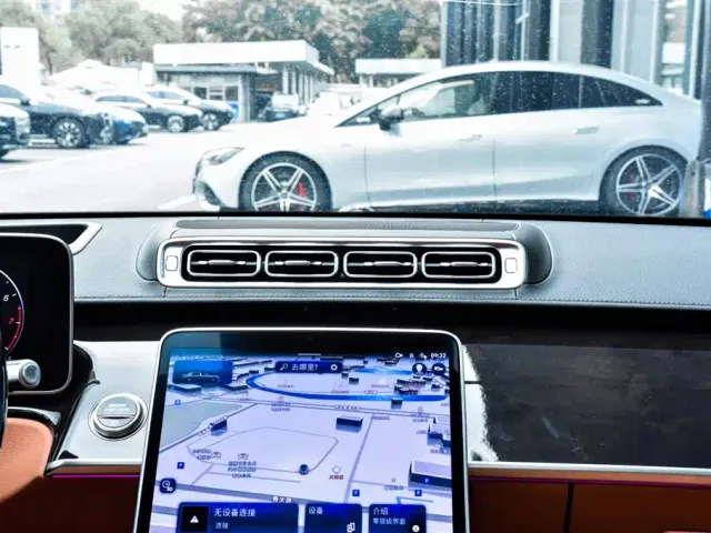 Mercedes-Benz Maybach S-Class — Фото автомобиля 20