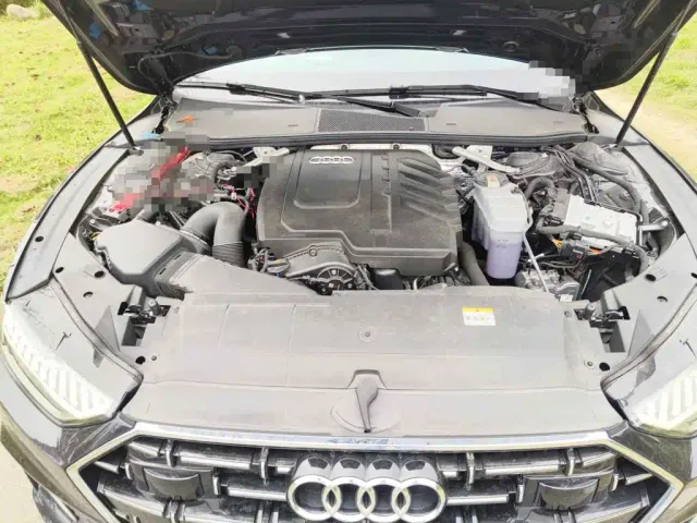 Audi A7L — Фото автомобиля 3