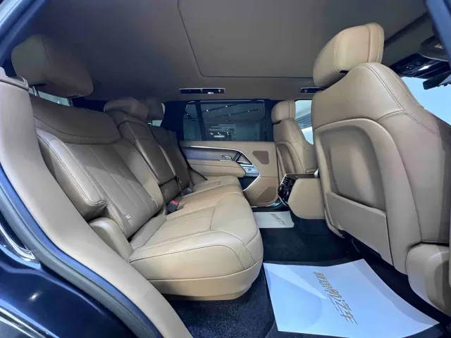 Land Rover Range Rover — Фото автомобиля 14