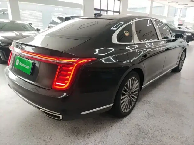 Hongqi H9 — Фото автомобиля 6
