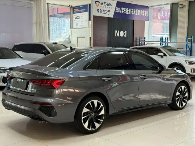 Audi A3 — Фото автомобиля 4