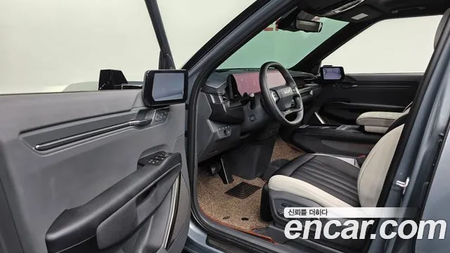 Kia EV9 — Фото автомобиля 9