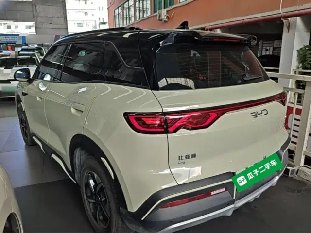 BYD Yuan UP — Фото автомобиля 4