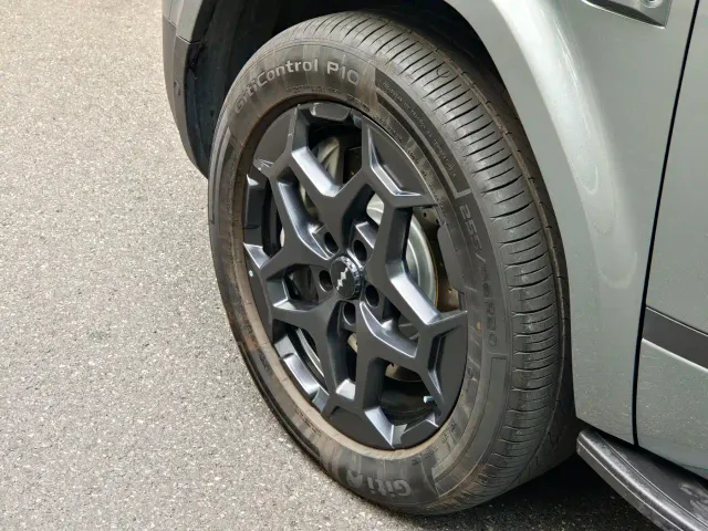 BYD FangChengBao Titanium 7 — Фото автомобиля 12