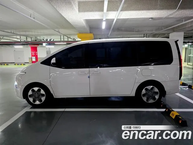 Hyundai Staria — Фото автомобиля 7