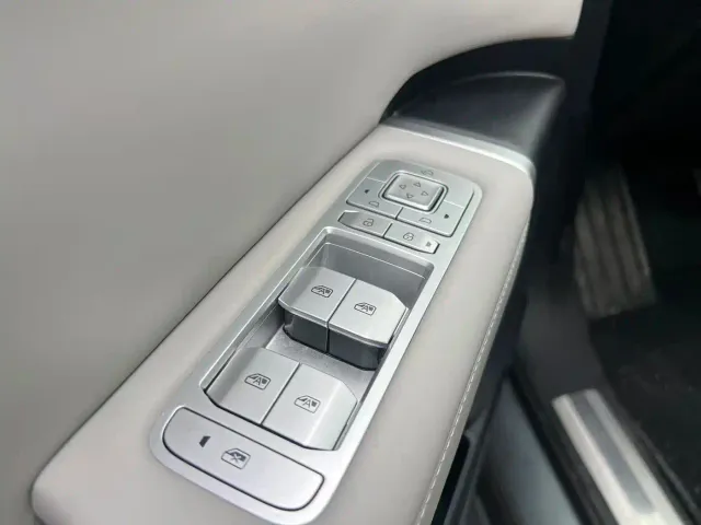 BYD FangChengBao Titanium 7 — Фото автомобиля 18