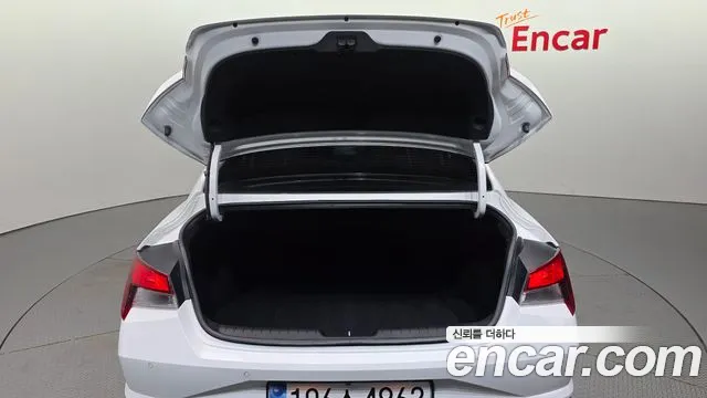 Hyundai Avante CN7 — Фото автомобиля 19