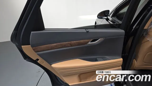 Genesis G80 Бензин 2.5 турбо AWD — Фото автомобиля 25