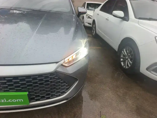 BYD Qin PLUS — Фото автомобиля 23