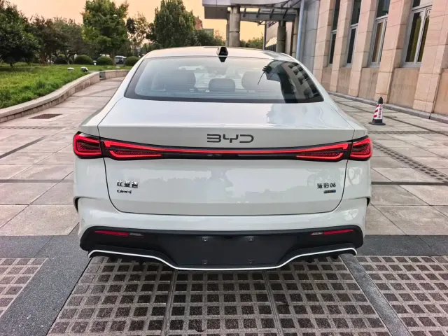 BYD Seal 06 — Фото автомобиля 5