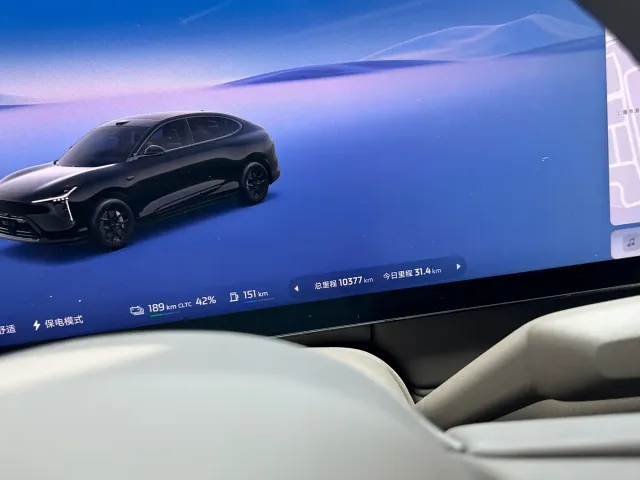 IM Motors LS6 — Фото автомобиля 22