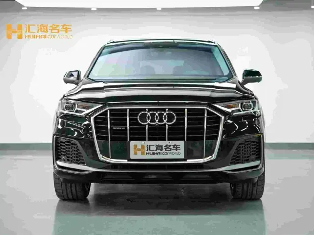 Audi Q7 — Фото автомобиля 2