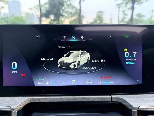 Chery Arrizo 8 — Фото автомобиля 15