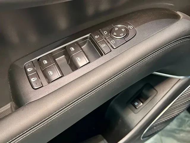 BYD Sealion 07 EV — Фото автомобиля 23