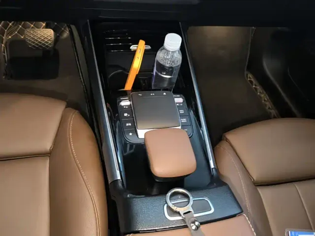 Mercedes-Benz GLB-Class — Фото автомобиля 13