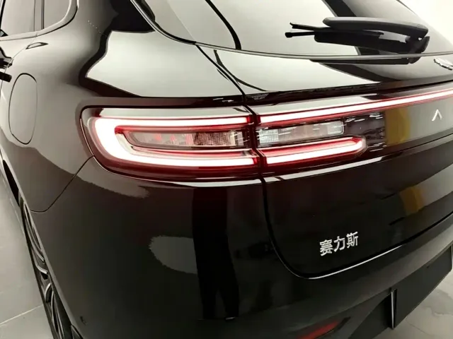 Aito M5 — Фото автомобиля 19