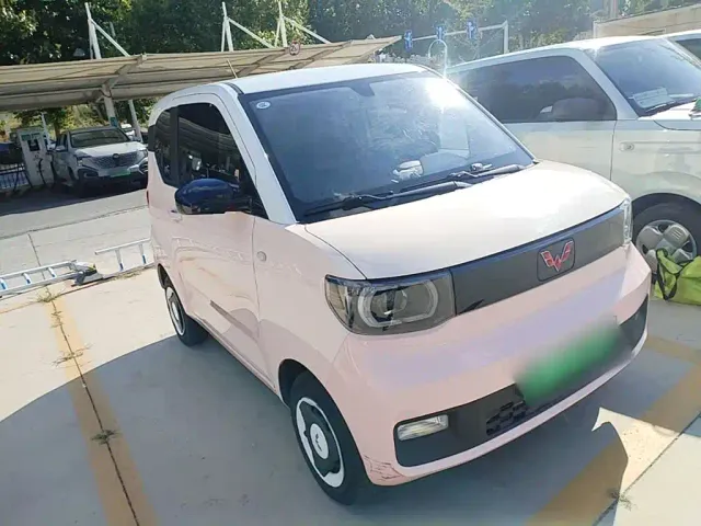 Wuling Hongguang Mini EV — Фото автомобиля 3