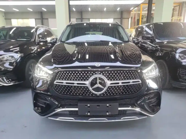 Mercedes-Benz GLE-Class — Фото автомобиля 2