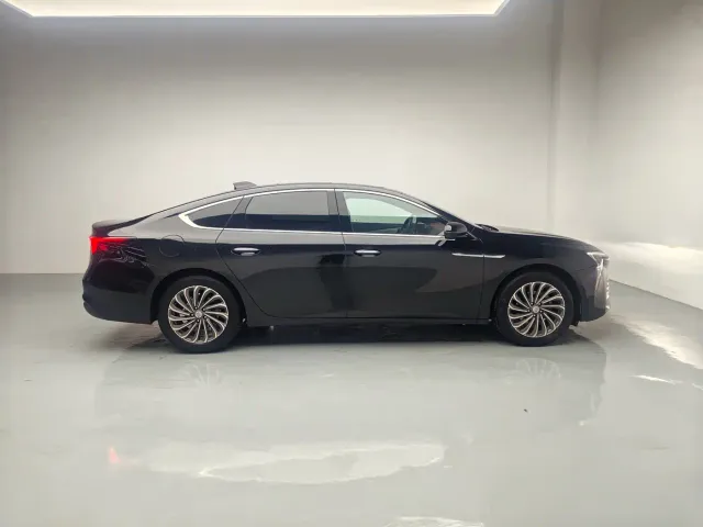 Buick LaCrosse — Фото автомобиля 11