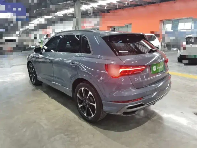 Audi Q3 — Фото автомобиля 4