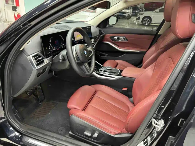 BMW 3 Series — Фото автомобиля 18