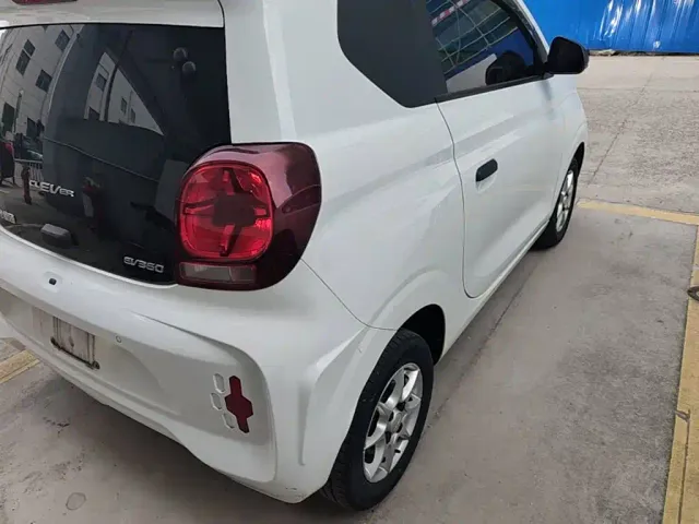 Roewe Clever — Фото автомобиля 7