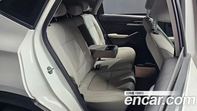 Kia Seltos — Фото автомобиля 17