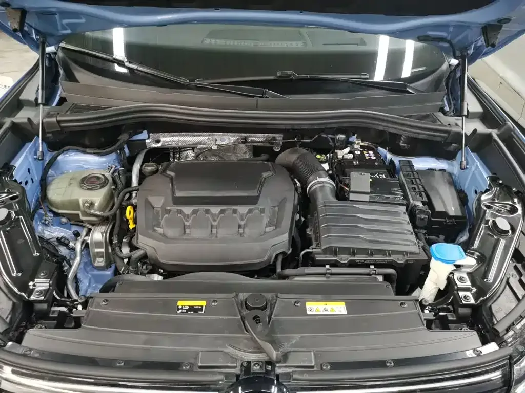 Volkswagen Tiguan L 2024 PRO 380TSI 4WD R-Line Premium Edition — Фото автомобиля 15