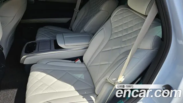 Genesis GV80 — Фото автомобиля 14