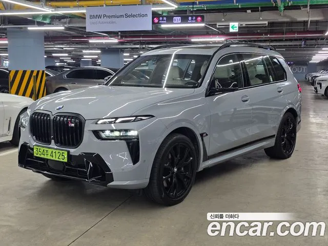 Фотография автомобиля — BMW X7 G07