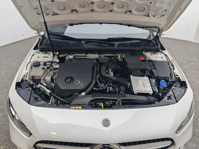 Mercedes-Benz A-Class — Фото автомобиля 13
