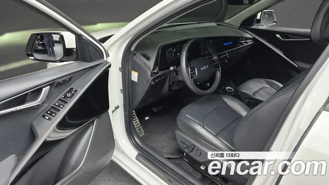 Kia Niro All Niro EV Earth — Фото автомобиля 10