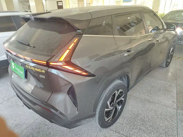 Geely Boyue — Фото автомобиля 6