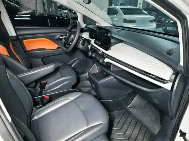 Bestune NAT — Фото автомобиля 16