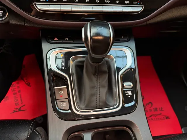 GAC Trumpchi M6 — Фото автомобиля 9