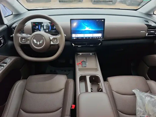 Wuling Starlight 730 — Фото автомобиля 9