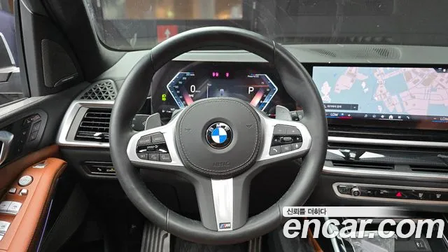BMW X7 — Фото автомобиля 11