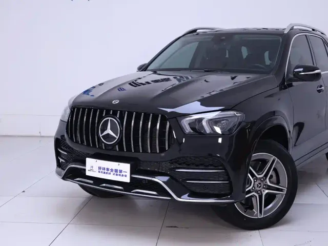 Mercedes-Benz GLE-Class — Фото автомобиля 3