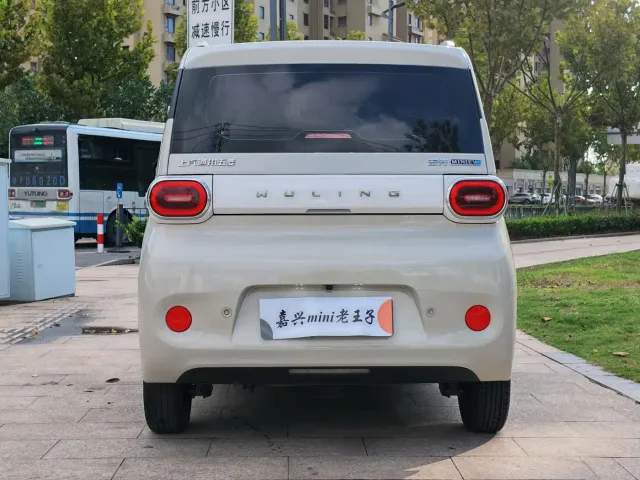 Wuling Hongguang Mini EV — Фото автомобиля 5