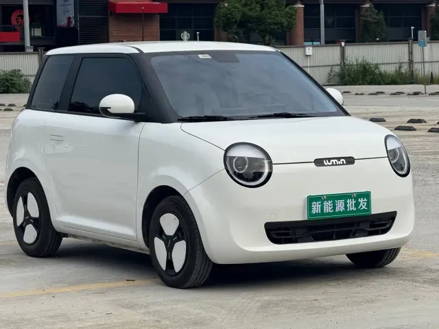 Changan Lumin — Фото автомобиля 3
