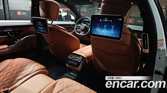 Mercedes-Benz S-Class — Фото автомобиля 15